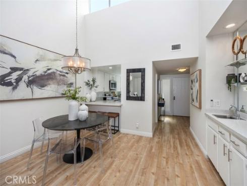 4 Dogwood , Irvine, CA