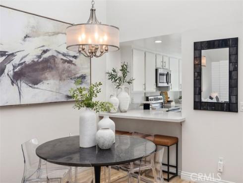 4 Dogwood , Irvine, CA