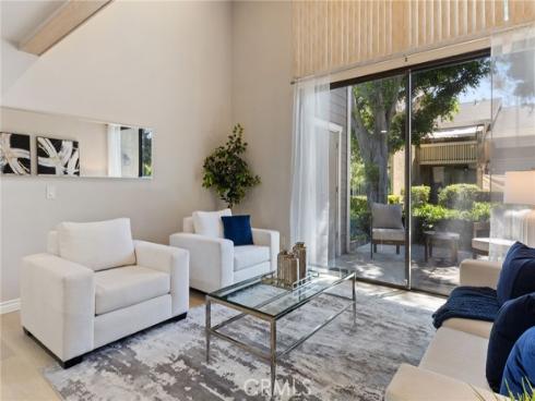 77 Lakepines , Irvine, CA