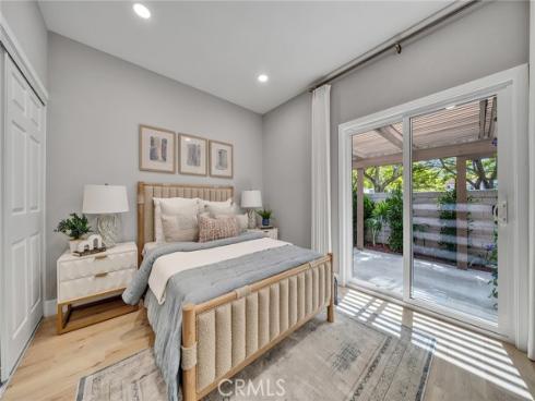 10  Lassen  , Irvine, CA