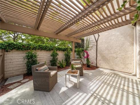 10  Lassen  , Irvine, CA