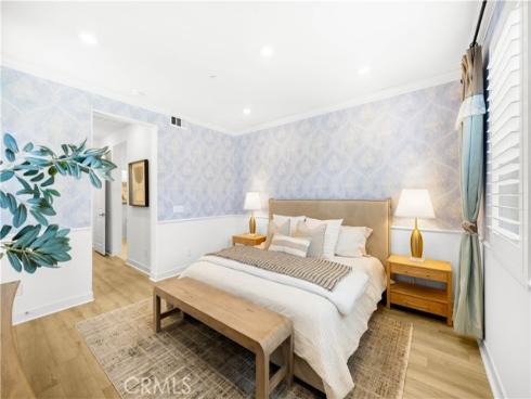 102 culture , Irvine, CA