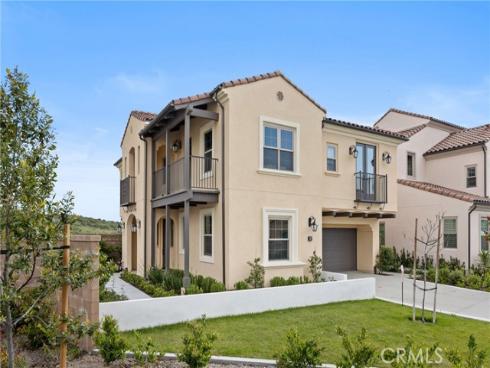 200  Canterbury  , Irvine, CA