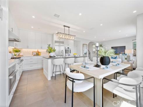 200  Canterbury  , Irvine, CA