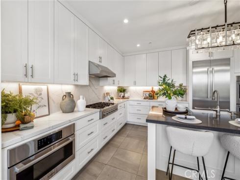 200  Canterbury  , Irvine, CA