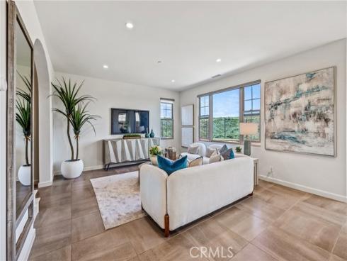 200  Canterbury  , Irvine, CA