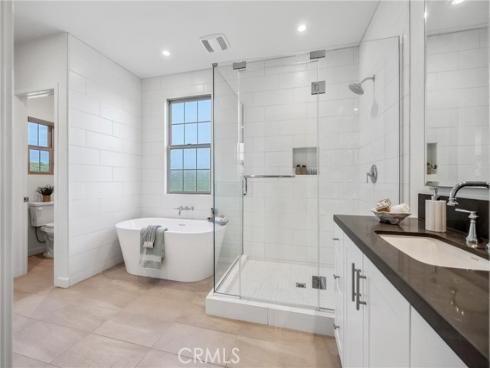 200  Canterbury  , Irvine, CA