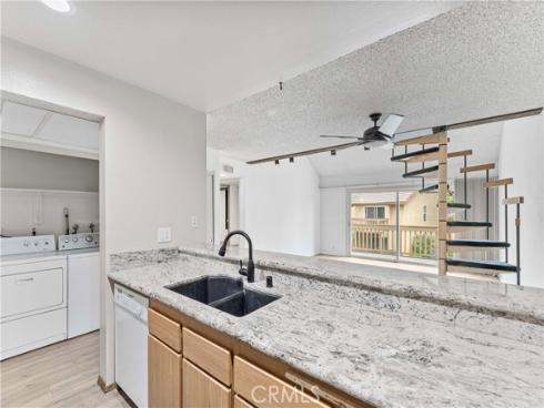 105 Tangelo 400 , Irvine, CA