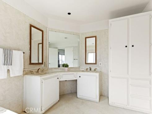 5200 Irvine Blvd 138 , Irvine, CA