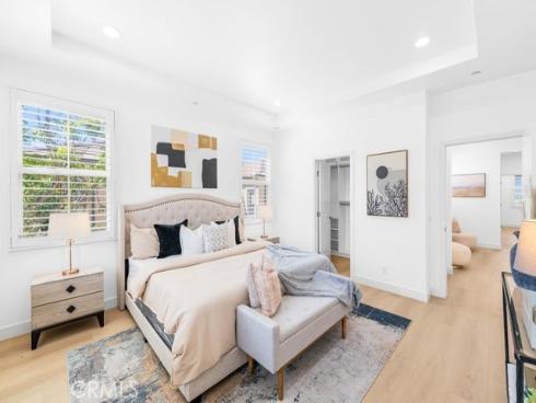 61 Jade Flower , Irvine, CA