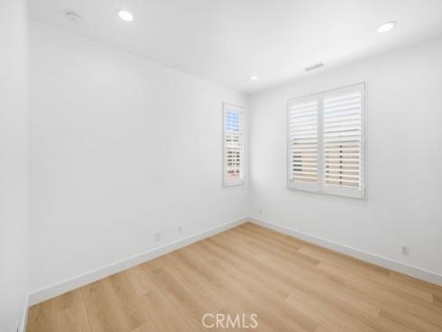 61 Jade Flower , Irvine, CA