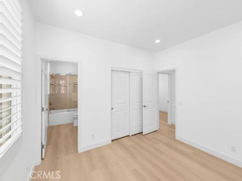 61 Jade Flower , Irvine, CA