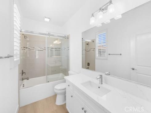 61 Jade Flower , Irvine, CA