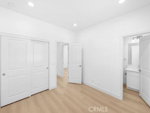 61 Jade Flower , Irvine, CA