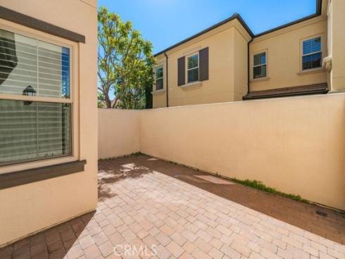 61 Jade Flower , Irvine, CA