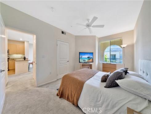 2458 Watermarke Place, Irvine, CA