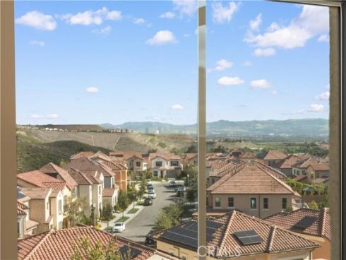 101 Somera , Irvine, CA