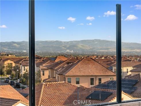 101 Somera , Irvine, CA