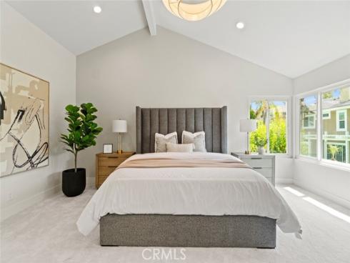 16 Harrisburg , Irvine, CA