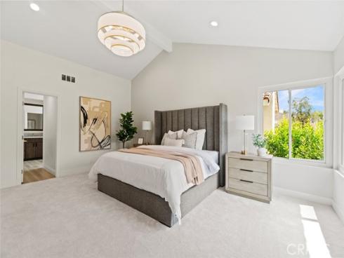 16 Harrisburg , Irvine, CA