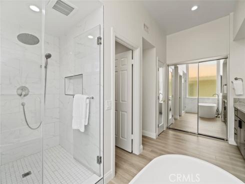 16 Harrisburg , Irvine, CA