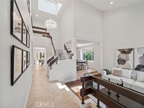 16 Harrisburg , Irvine, CA