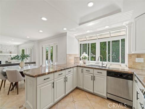 16 Harrisburg , Irvine, CA