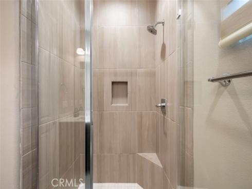 102 Vessel , Irvine, CA