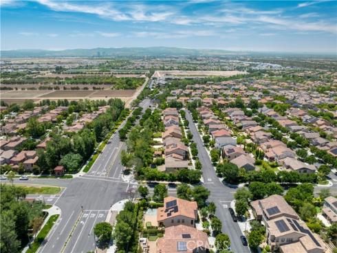 130 Yellow Daisy , Irvine, CA