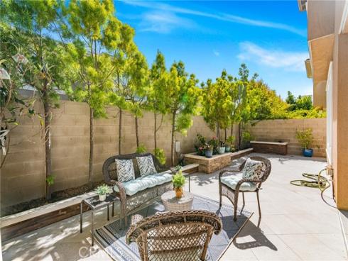 62  Pelican   Lane, Irvine, CA