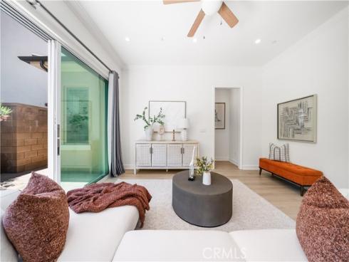 80 Quill , Irvine, CA