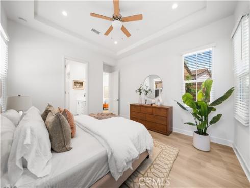 80 Quill , Irvine, CA