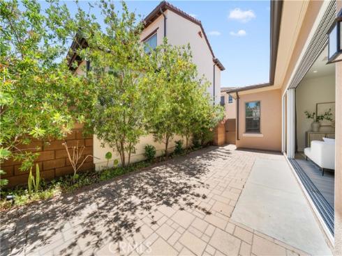 80 Quill , Irvine, CA