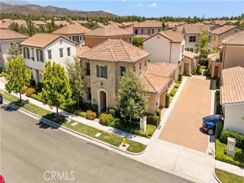 80 Quill , Irvine, CA