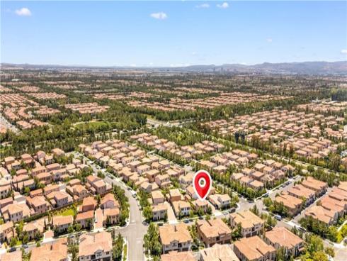 80 Quill , Irvine, CA