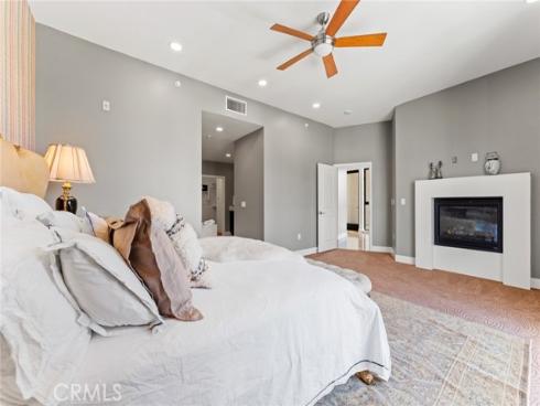 402 Rockefeller 407 , Irvine, CA