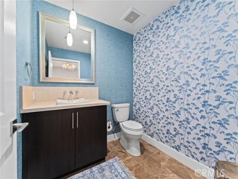 402 Rockefeller 407 , Irvine, CA