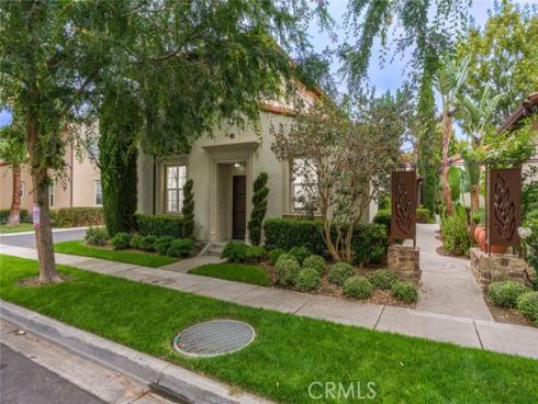 52 Greenhouse , Irvine, CA