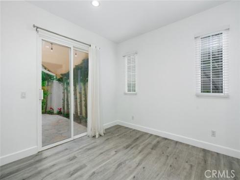 52 Greenhouse , Irvine, CA