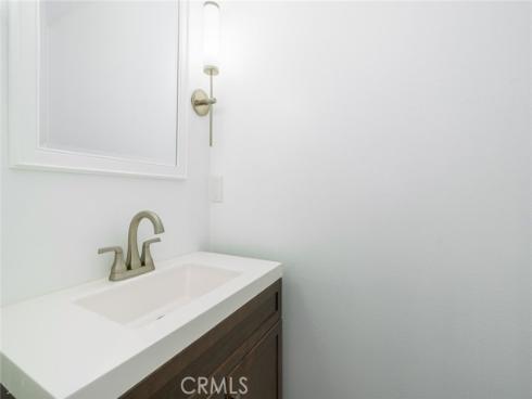 52 Greenhouse , Irvine, CA