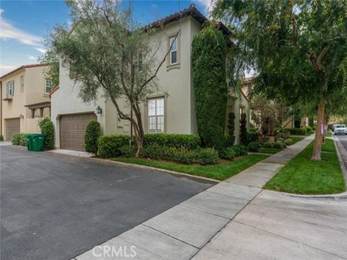 52 Greenhouse , Irvine, CA