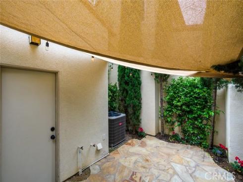 52 Greenhouse , Irvine, CA