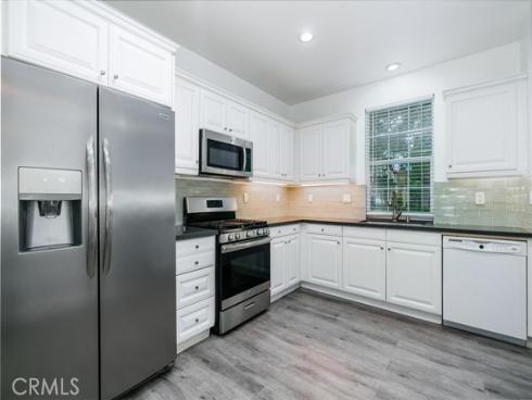 52 Greenhouse , Irvine, CA