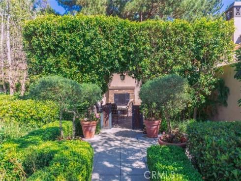 52 Greenhouse , Irvine, CA