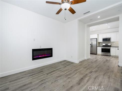 52 Greenhouse , Irvine, CA