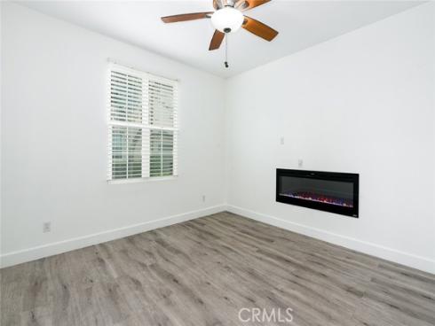 52 Greenhouse , Irvine, CA