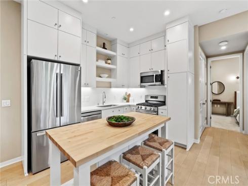 108  Coastal Gdn  , Irvine, CA