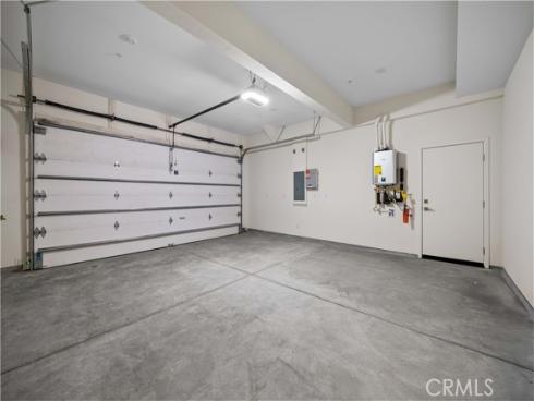 102 glydon , Irvine, CA