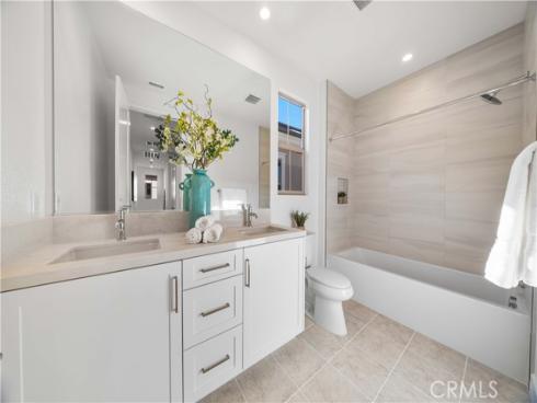 102 glydon , Irvine, CA