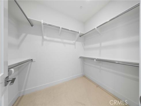 102 glydon , Irvine, CA